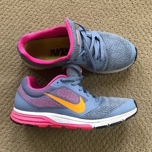 Nike Zoomfly 2 Women’s Running Shoe - 9